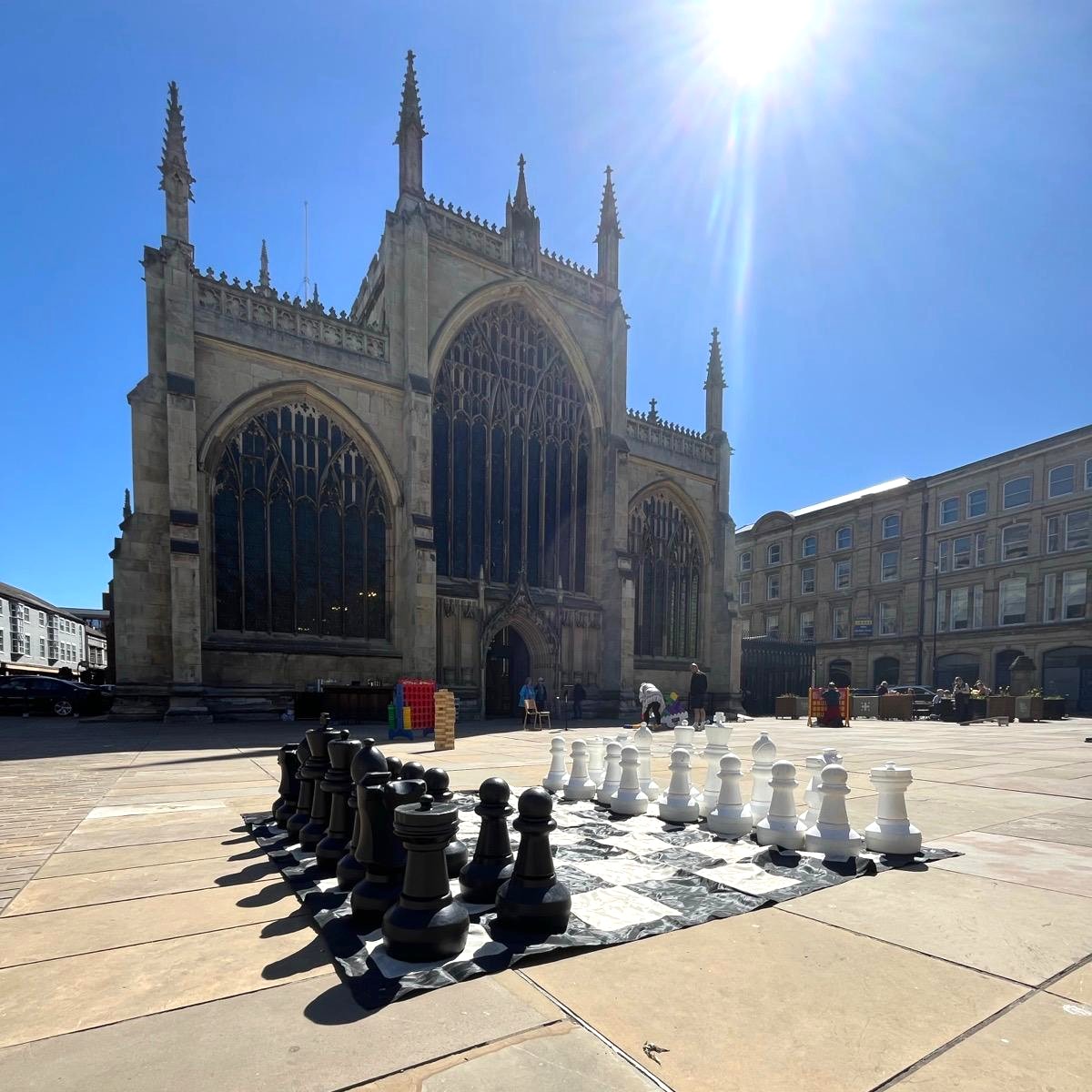Giant Chess