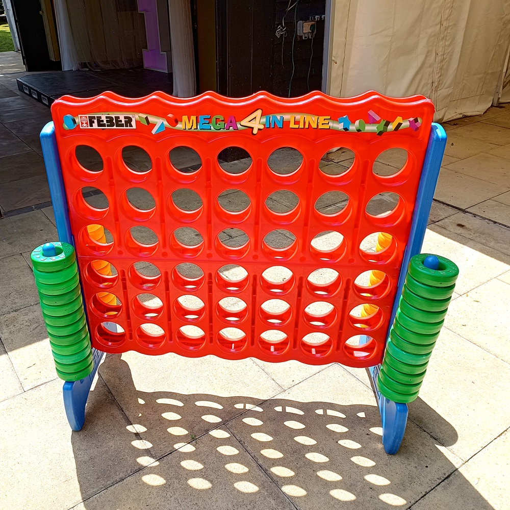 Giant Score 4 (2)